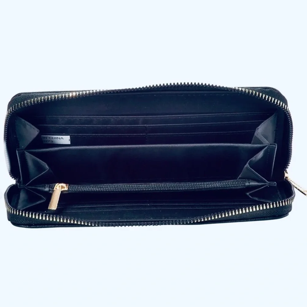 RAMPAGE Butterfly wallet!